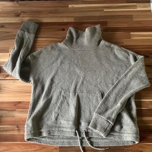 Cute workout pullover